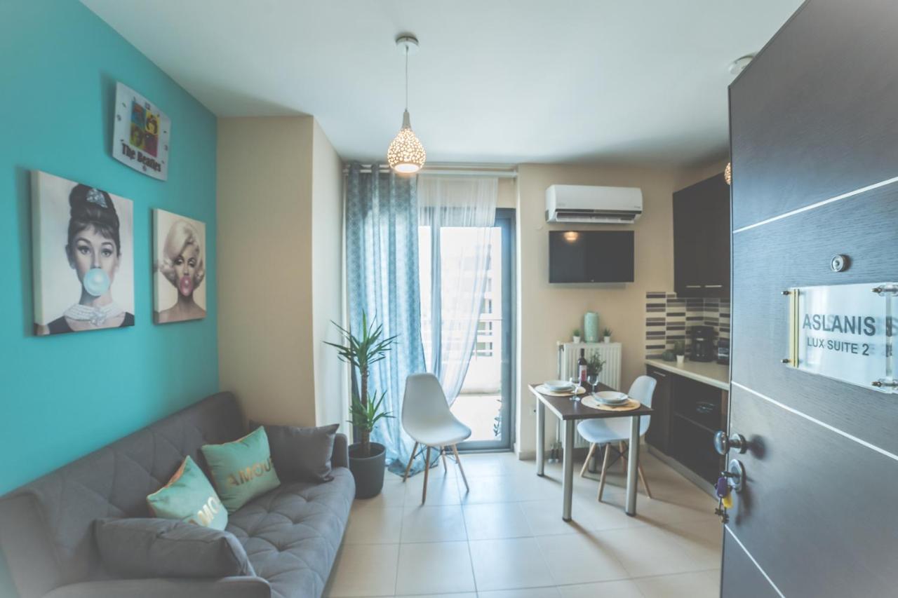 Aslanis Luxury Suites *