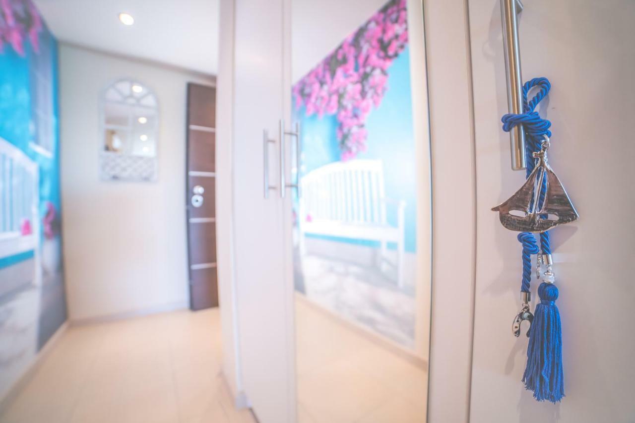 Aslanis Luxury Suites Apartment
