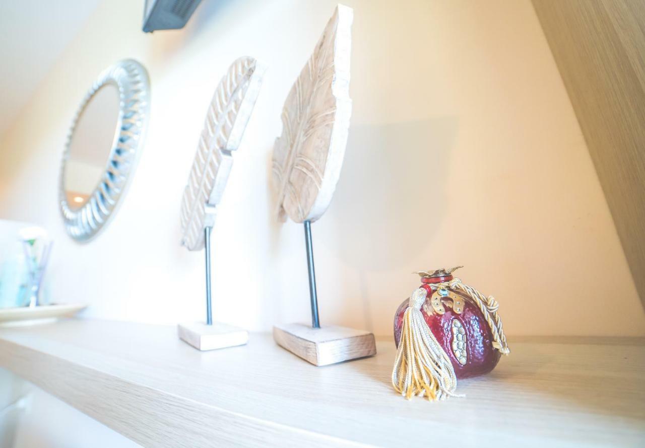 Aslanis Luxury Suites