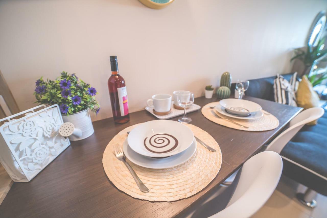 Aslanis Luxury Suites *