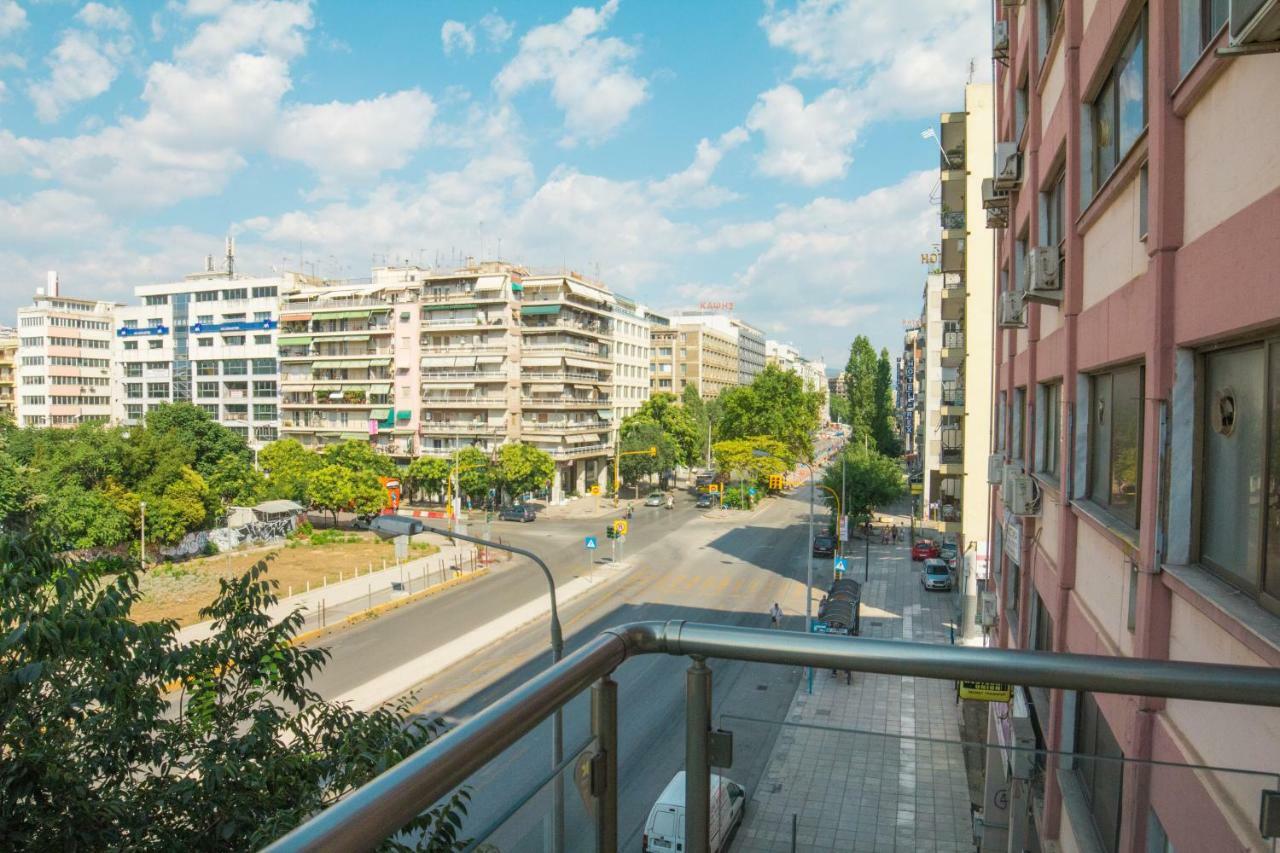 Aslanis Luxury Suites Apartment